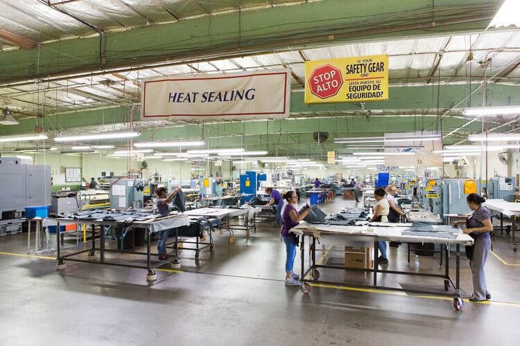 heat sealing factory - vinyl technology utilizes heat-sealed welding